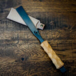 【画像】「ガレージブランド」ならではの質感が◎！　焚き火料理と後片付けで活躍する「お助けギア」3品 〜 画像1