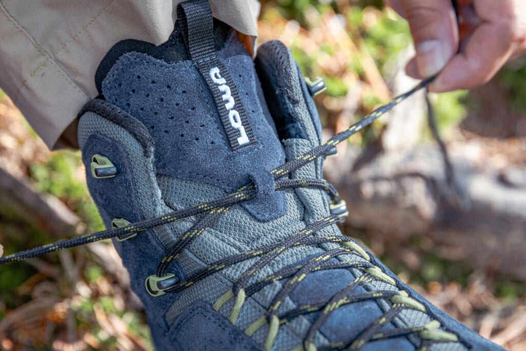 アッパー部のアップの写真