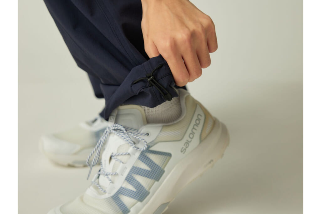 Water-Repellent Stretch Trousers／裾アジャスター