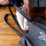 【画像】たった15分の設営でワイドな居住空間が誕生！　革新的広さが自慢の「2ルームテント」 〜 画像1