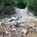 【画像】六甲山北面の忘れられし谷道「船坂谷」！　謎めいた岩や名瀑を経て「石宝殿」を目指す 〜 画像1