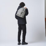 【画像】ガバッと開いて出し入れも物探しも楽々！　おしゃなデザインもうれしいリュックサック 〜 画像1