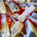 【画像】寝る前の焚き火の後始末どうする？　安心・確実な消火の心得とは 〜 画像1