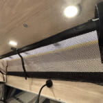 【画像】大容量収納と充実電装で日本の道を快適に走るファミリーモデル！　新型バンコン「Arte 6」の実力とは 〜 画像1