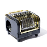 【画像】わずか3秒で暖まる！　持ち運べる暖かさをAS2OVの機能性とCALMA STOREの普遍的なデザインで昇華 〜 画像1