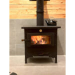 【画像】世界最小クラスの薪ストーブ「Dr.Craft」登場！　「CAMP&CRAFT」が薪ストーブ事業で間伐材利用を促進 〜 画像1