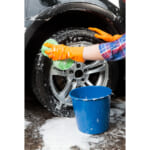 【画像】キャンプにはつきもの？　クルマの泥汚れをキレイに落とすためのプロが伝授するポイントとは 〜 画像1