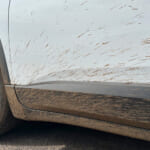 【画像】キャンプにはつきもの？　クルマの泥汚れをキレイに落とすためのプロが伝授するポイントとは 〜 画像1