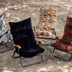 【画像】焚き火の前で使用しても燃えづらい？　難燃チェアカバーで「冬キャンプ」がもっと快適になる 〜 画像1