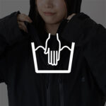 【画像】車中泊からゲレンデへ直行！　DODが贈る冬のアクティビティを繋ぐ人型寝袋「フトンライダー」 〜 画像1