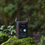 【画像】持ち方も使い方も自由自在！　Jackeryから2WAYの超軽量ポータブル電源「300D」が待望のデビュー 〜 画像1