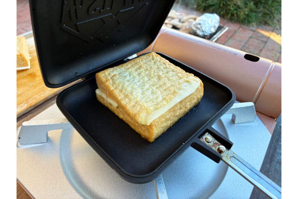 焼いているところ