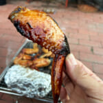 【画像】焼肉のたれでキャンプ飯がグッとおいしくなる！　子どもも大人も大好きな肉料理で実践 〜 画像1