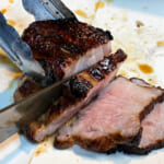 【画像】焼肉のたれでキャンプ飯がグッとおいしくなる！　子どもも大人も大好きな肉料理で実践 〜 画像1