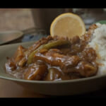 【画像】SNS映え抜群？　ミリタリーテイスト120％のカーキ色にこだわったキャンプ道具でくつろぎのソロキャンでキャンプ料理を楽しむ 〜 画像1