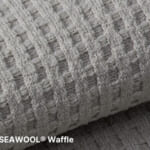 【画像】牡蠣殻から生まれる次世代ベースレイヤー！「ZEROGRAM」が展開する革新的サステナブル素材「SEAWOOL® Waffle」シリーズが登場 〜 画像1