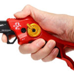 【画像】釣り場に「赤」が再臨！　EVANGELION × DRESS コラボレーション第2弾、エヴァ2号機モデル出撃開始 〜 画像1