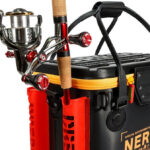 【画像】釣り場に「赤」が再臨！　EVANGELION × DRESS コラボレーション第2弾、エヴァ2号機モデル出撃開始 〜 画像1