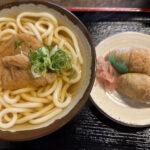 【画像】あでやかな丹塗りの鳥居トンネルの上に鎮座する由緒ある古社！　外国人旅行者人気No.1の伏見稲荷大社＆稲荷山 〜 画像1