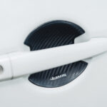 【画像】「クラッシュカーボン柄」や「給油口カスタム」で個性化実現！　家族もち「SUVミニバン」がおしゃれすぎる 〜 画像1