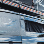 【画像】家族で車中泊の「寝床問題」を解決！　さらに「タープ合体」で最強のサイトが完成 〜 画像1