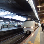 【画像】白銀の世界を満喫するスノーシーズンがいよいよ開幕！　今季初の「スノーハイク」と新蕎麦を求めて志賀高原へ 〜 画像1