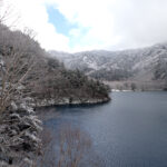 【画像】白銀の世界を満喫するスノーシーズンがいよいよ開幕！　今季初の「スノーハイク」と新蕎麦を求めて志賀高原へ 〜 画像1