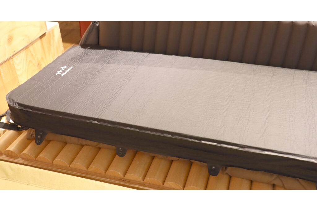 インフレータブルマット