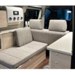 【画像】アネックスがプロトタイプを発表！　圧倒的なプライベート空間＆リアエントランス仕様のキャブコン「LIBERTY52REi」を初公開 〜 画像1