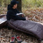 【画像】冬の夜を「極上ホテル」に変える！　Bears Rockの「布団のような寝袋」に新色ワイルドカーキが登場 〜 画像1