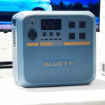 【画像】走行中の充電を13倍高速化！　BLUETTI「双方向電力システム搭載」の新世代走行充電器「Charger 2」を発表 〜 画像1