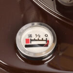 【画像】コラボ5周年記念！ キャプテンスタッグ × コロナ 初のツートンカラー「冬キャンプ」に溶け込む“ベージュ／ブラウン”石油ストーブが登場 〜 画像1