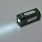 【画像】キャンプの夜をスマートに！　コールマンの最新LEDライト2種が魅せる「次世代の使い勝手」とは 〜 画像1