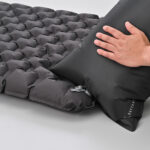 【画像】さらば底冷え！　極寒の夜でも快眠を保証するR値8.5の高性能ツーリングキャンプエアマット「TRI-FLEC8」新登場 〜 画像1