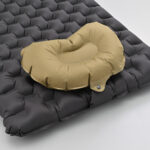 【画像】さらば底冷え！　極寒の夜でも快眠を保証するR値8.5の高性能ツーリングキャンプエアマット「TRI-FLEC8」新登場 〜 画像1