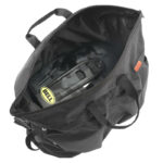 【画像】ヘルメットの持ち運び問題を解決！　折りたたんで携行できる大容量「ライダースヘルメットトートバッグ」が登場 〜 画像1