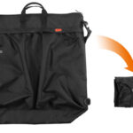 【画像】ヘルメットの持ち運び問題を解決！　折りたたんで携行できる大容量「ライダースヘルメットトートバッグ」が登場 〜 画像1