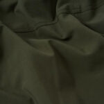 【画像】「広がっていく、私の世界」山岳パンツのスタンダード finetrack「ストームゴージュアルパインパンツ」に深遠なる新色『ナイトフォレスト』が登場 〜 画像1