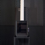 【画像】国産薪ストーブブランド「FIREGRAPHIX」から世界初の自動供給システム搭載ポータブルペレットストーブを発表 〜 画像1