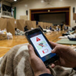 【画像】「スマホがあるから大丈夫」は危険？　通信障害に備える「ソーラー充電対応5インチ大画面」ポータブルワンセグテレビがPYKES PEAKより登場 〜 画像1