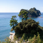 【画像】海の中に出現した道で島へと渡れる!?　特定の条件で見られる「トンボロ現象」の秘密とは 〜 画像1