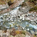 【画像】秋の渓谷ハイキング！　神奈川県山北町のユーシン渓谷で魅惑のユーシンブルーと紅葉美色三昧 〜 画像1