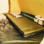 【画像】「ハケ塗りエンブレム」に「カフェラテホイール」！　キャンプ好きユーザーが実践した三菱・デリカミニの「色合わせ術」 〜 画像1