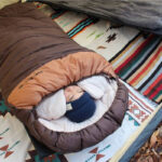 【画像】封筒型の常識を覆す暖かさ！　Bears Rock「-30℃封筒型寝袋」が冬キャンプと防災の救世主になる 〜 画像1