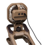 【画像】どこでも涼しく！　どこでも明るくする「多機能アイテム」コールマンからLEDライト付きファン2モデルがデビュー 〜 画像1