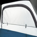 【画像】「日陰」を持ち運び「雨」をいなす！　コールマンが遮光と簡易防水を両立した『クイックアップシェードDRレインブロック』を発売 〜 画像1