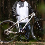 【画像】スタイルを新提案！　CROSS SECTIONが公式サイトを刷新＆新モデル2種をローンチ 〜 画像1