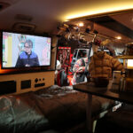 【画像】三菱デリカD:5がLOGOSとコラボ！　ダイレクトカーズが手がけた居住空間がハンパなく快適 〜 画像1