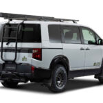 【画像】三菱デリカD:5がLOGOSとコラボ！　ダイレクトカーズが手がけた居住空間がハンパなく快適 〜 画像1