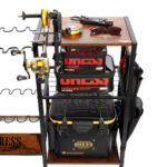 【画像】釣り部屋は“しまう場所”じゃない！　収納を「ベースキャンプ」に変えるDRESSの「一体型キャスターラック」がもたらす新発想 〜 画像1